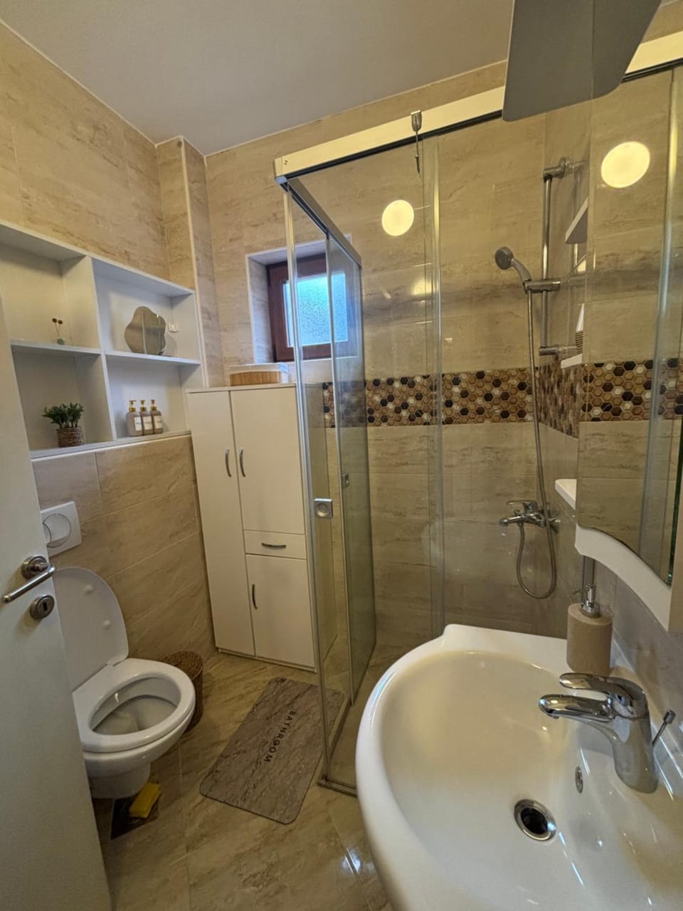 La Pietra Petrovac Apartment in Budva Municipality