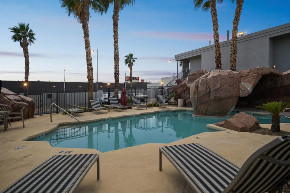 Spectra Paradise 406 I Spacious Studio Apartment in Paradise