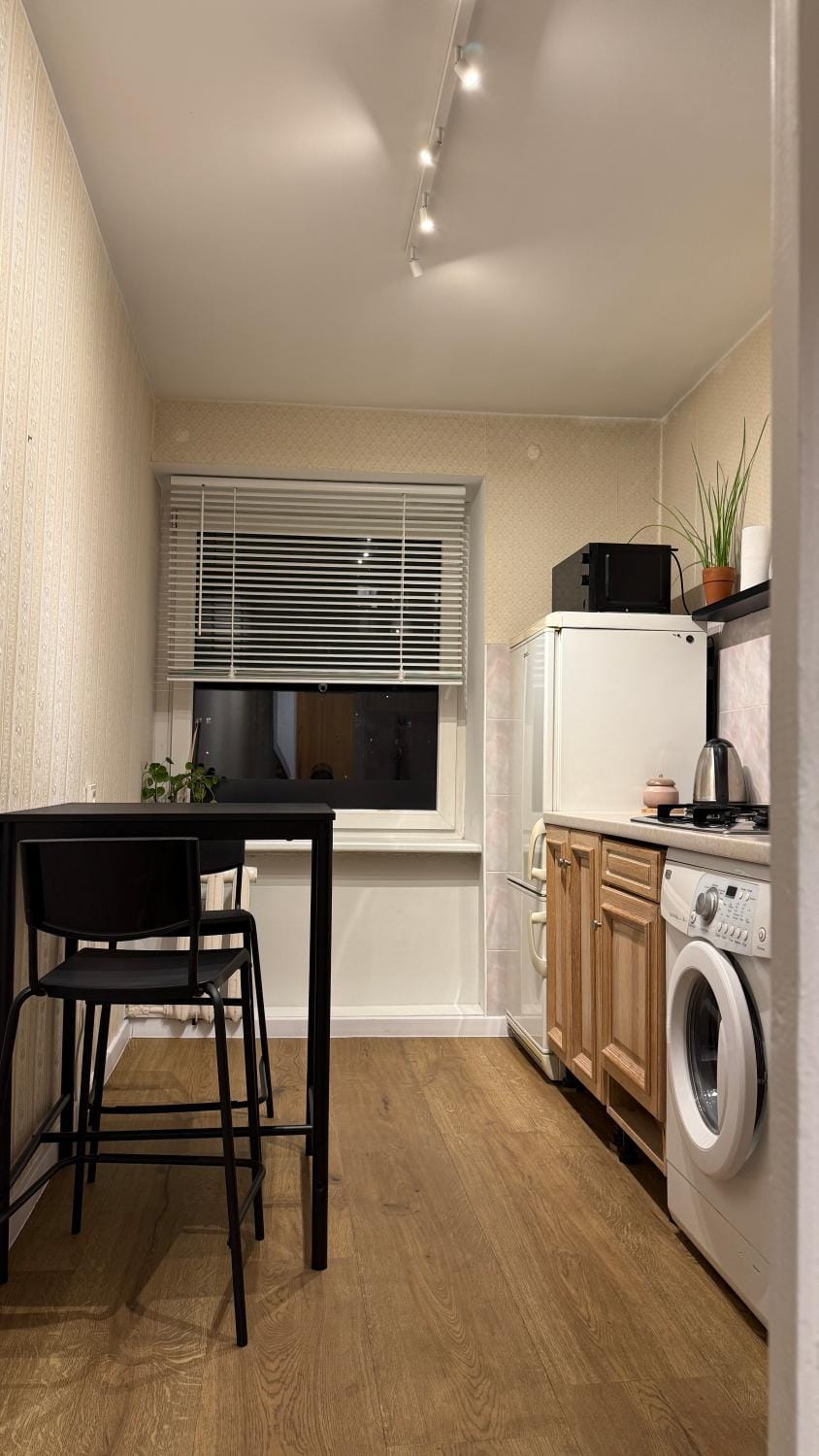 Night, Kitchen or kitchenette, kitchen