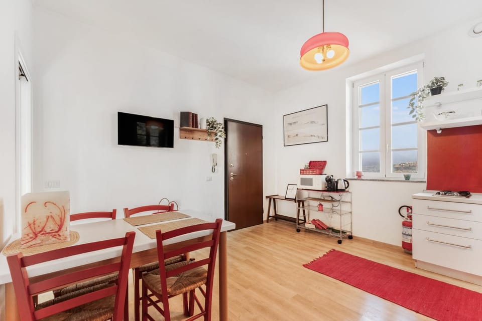 Oleander Castle - Housing among Lake and Castle Apartment in Province of Lecco