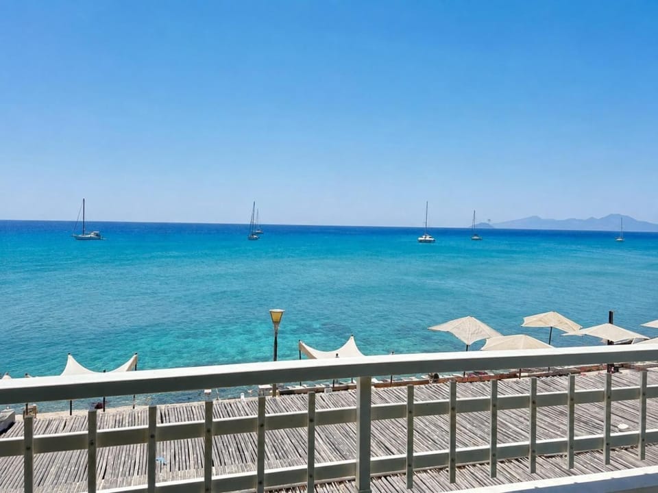 Day, Beach, Sea view, sunbed