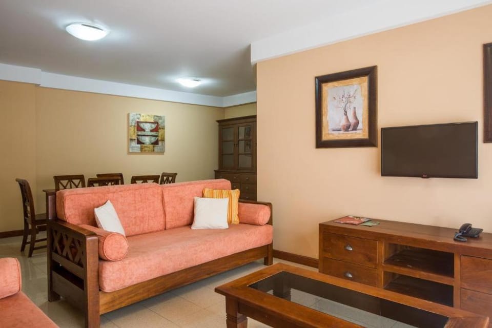 Aparthotel El Galeón Apartment in La Palma