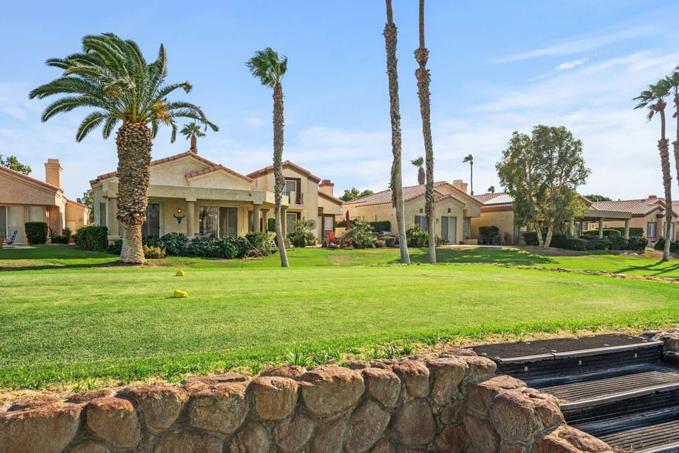 3rd Hole Hideaway - A Golf Dream at Desert Princess House in Cathedral City