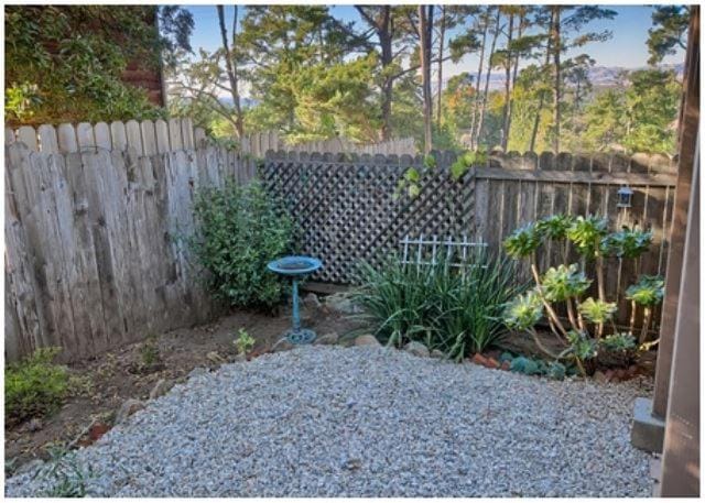 A Beautiful Tree Top Panorama House in Cambria