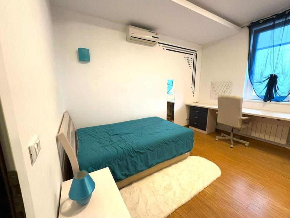 Triplex with garden and parking Apartment in Belgrade
