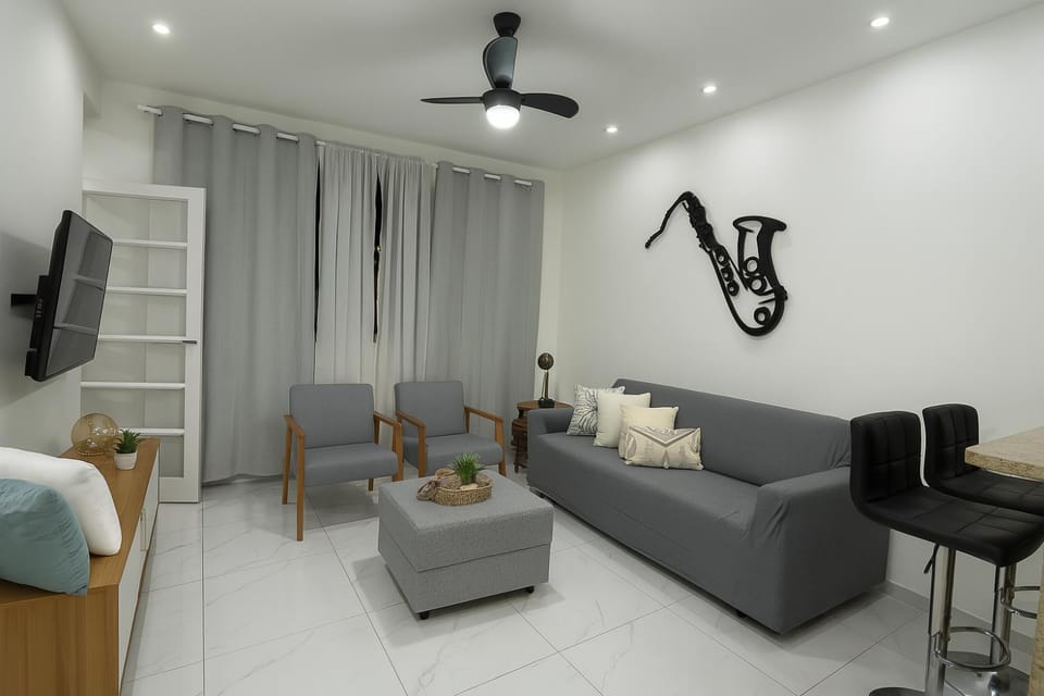Living room, Decorative detail, Seating area