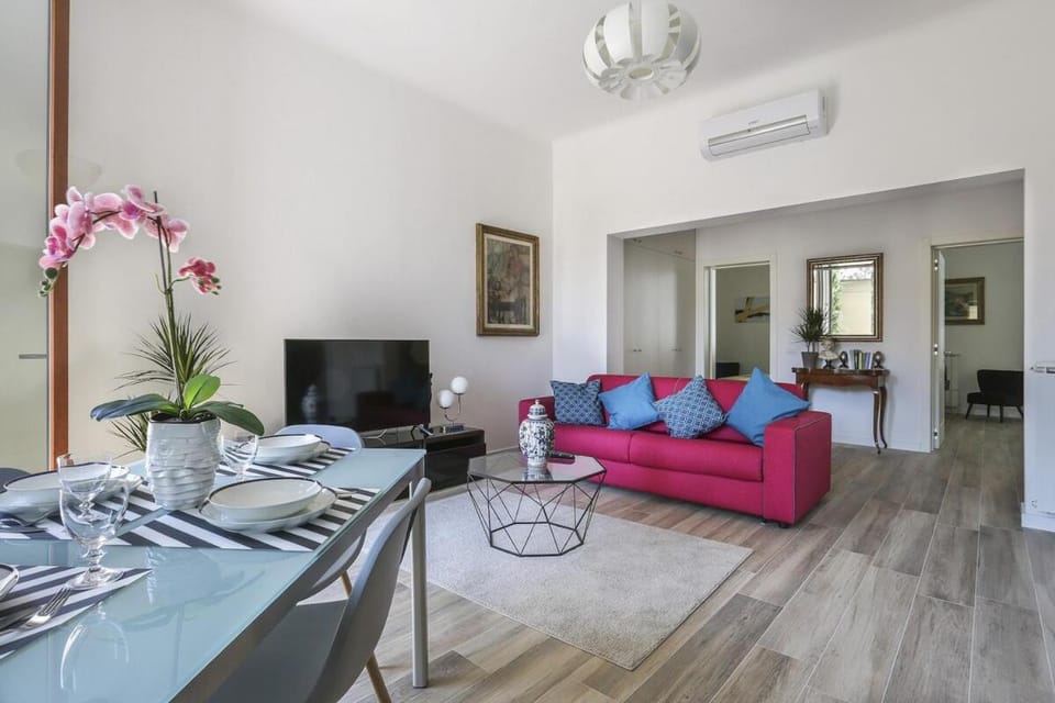 Modern Comfort in Florence Apartment in Florence