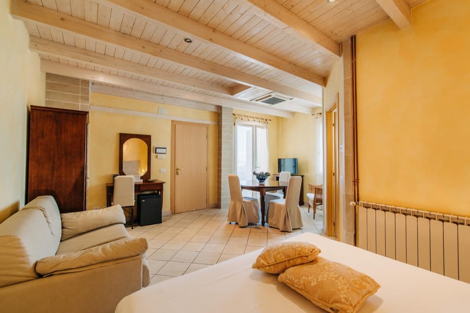 Locanda Belvedere Farm Stay in Marche
