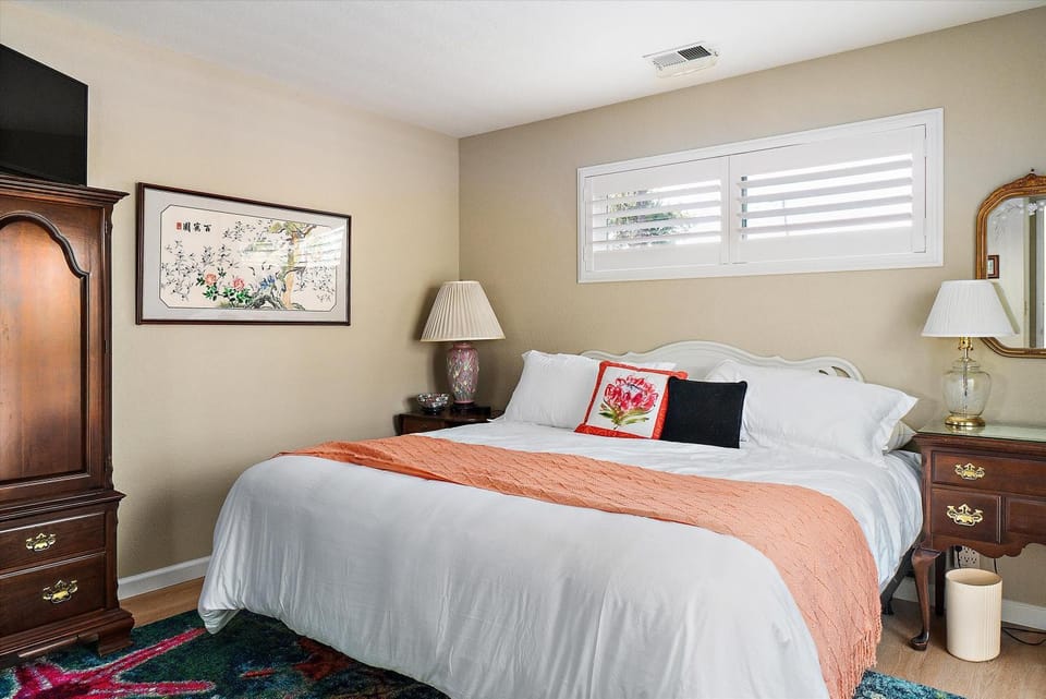 Dreydon Cottage House in Cambria
