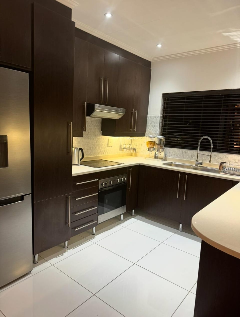 Lovely 2 Bedroom Apartment Near Monte Casino Apartment in Sandton