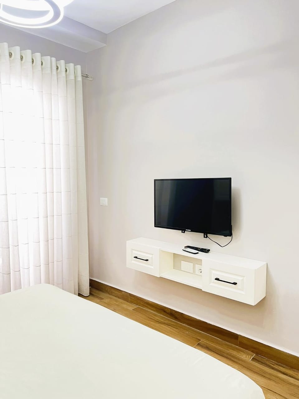 TV and multimedia, Bedroom