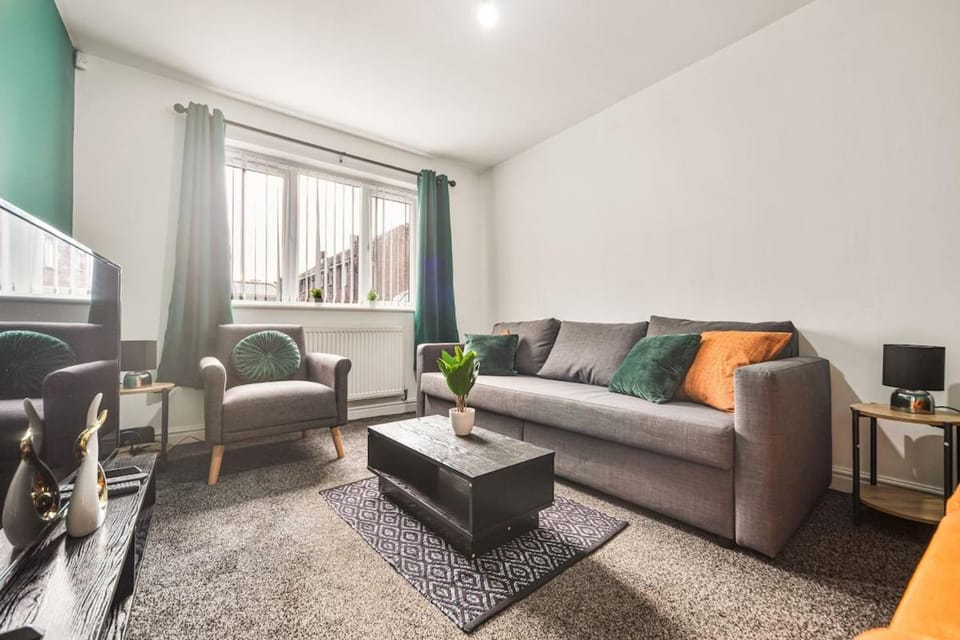 Exclusive house for families and contractors Apartment in Bradford