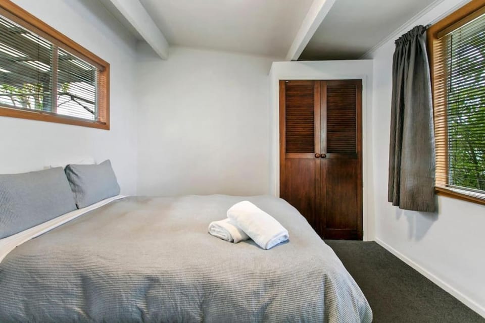 Spacious Nukuhau Stay Near Town With Parking and Comfort House in Taupo