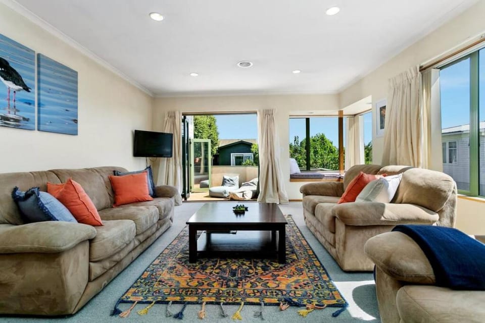 Balcony/Terrace, Balcony/Terrace, Living room, Seating area
