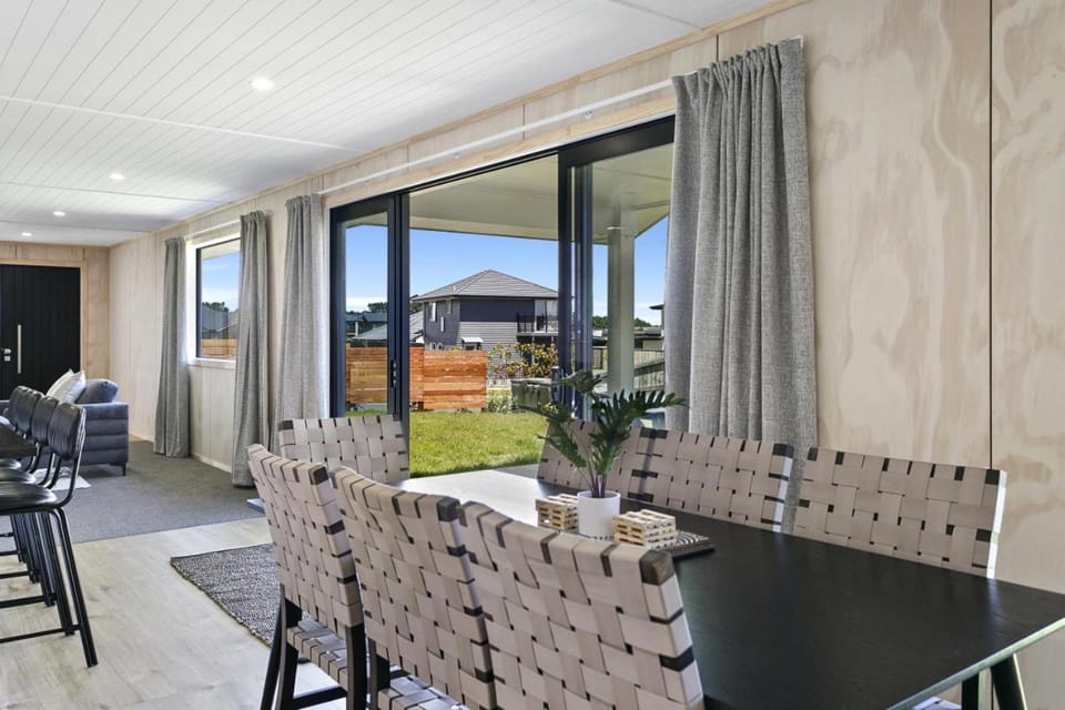 View (from property/room), Dining area