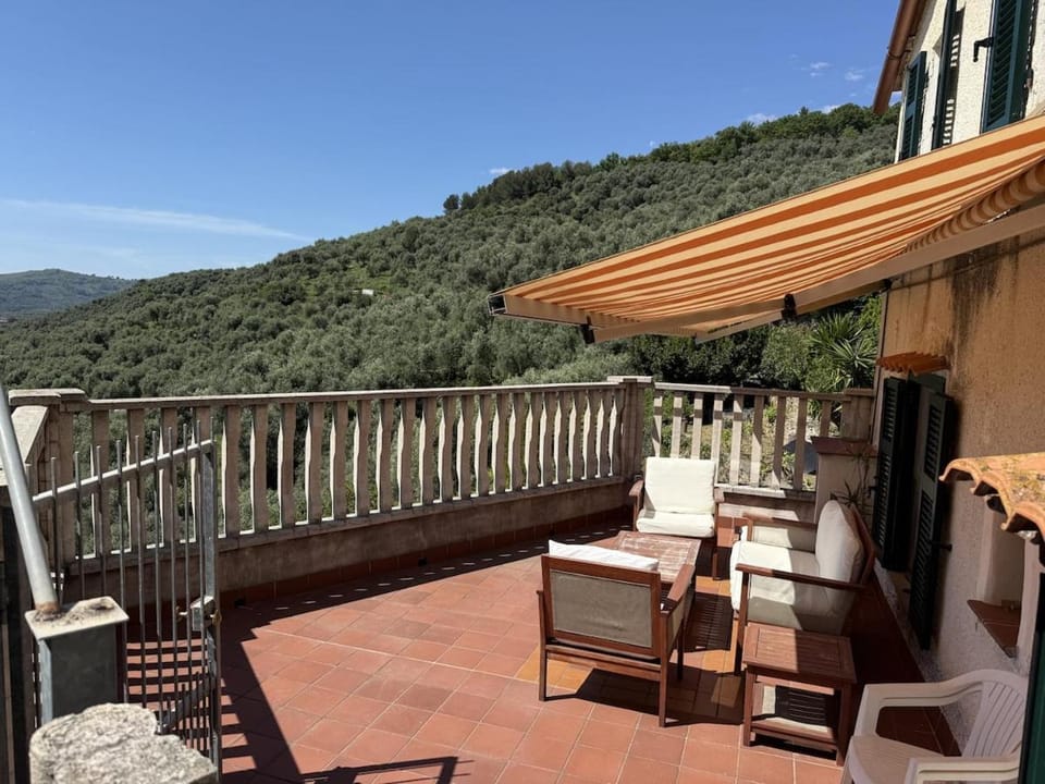 Patio, Spring, Day, Natural landscape, View (from property/room), Balcony/Terrace, Mountain view