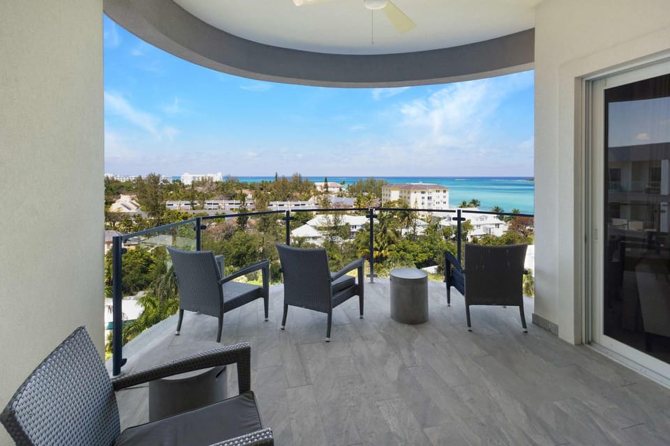 2 Bed Ocean View Condo at ONE Cable Beach House in Nassau