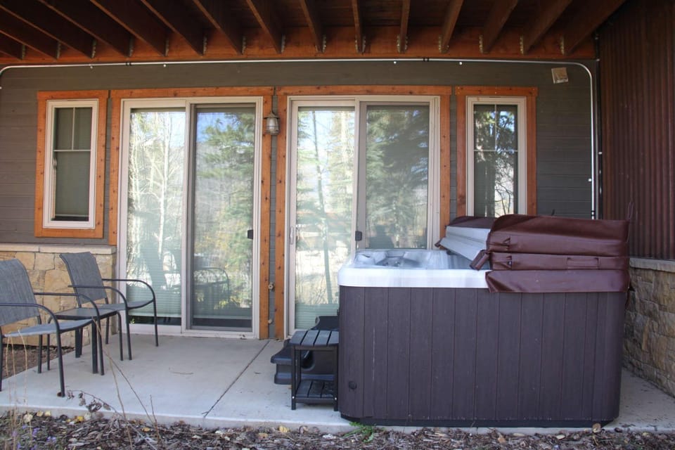 Alpenglow Ski n Ski Out with Amazing Views House in Purgatory