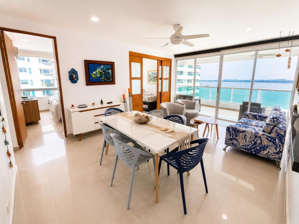 Living room, Dining area, Sea view