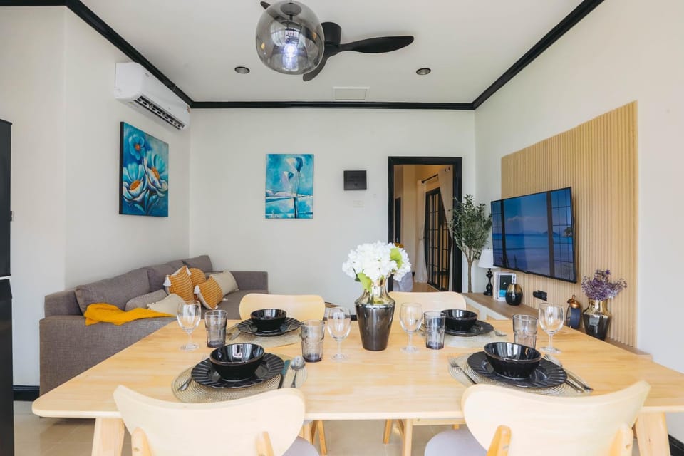 TV and multimedia, Kitchen or kitchenette, Living room