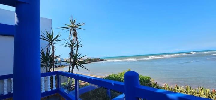 Villa with pool and beach access Villa in Casablanca-Settat