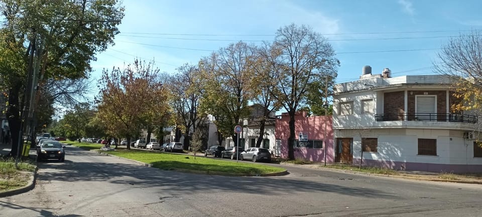 Neighbourhood, Street view