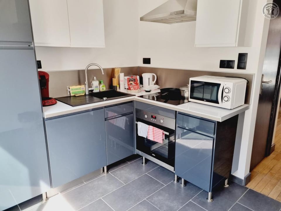 Duplex Zen en centre-ville de Valenciennes - FR-1-510-232 Apartment in Valenciennes