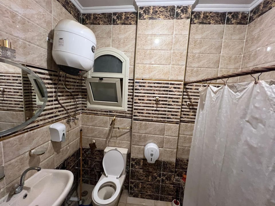 3 bed 2 bath apartment Apartment in New Cairo City
