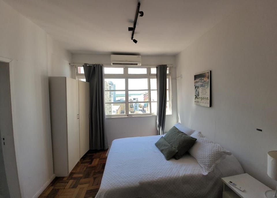 13 andar, Studio, Centro, vista incrível Guaíba Apartment in Porto Alegre