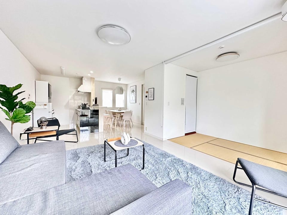 Modern designed property 15 mins from Kumamoto station by Restavio House in Japan