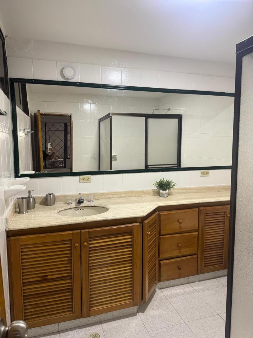 Torres universal Apartment in Gaira