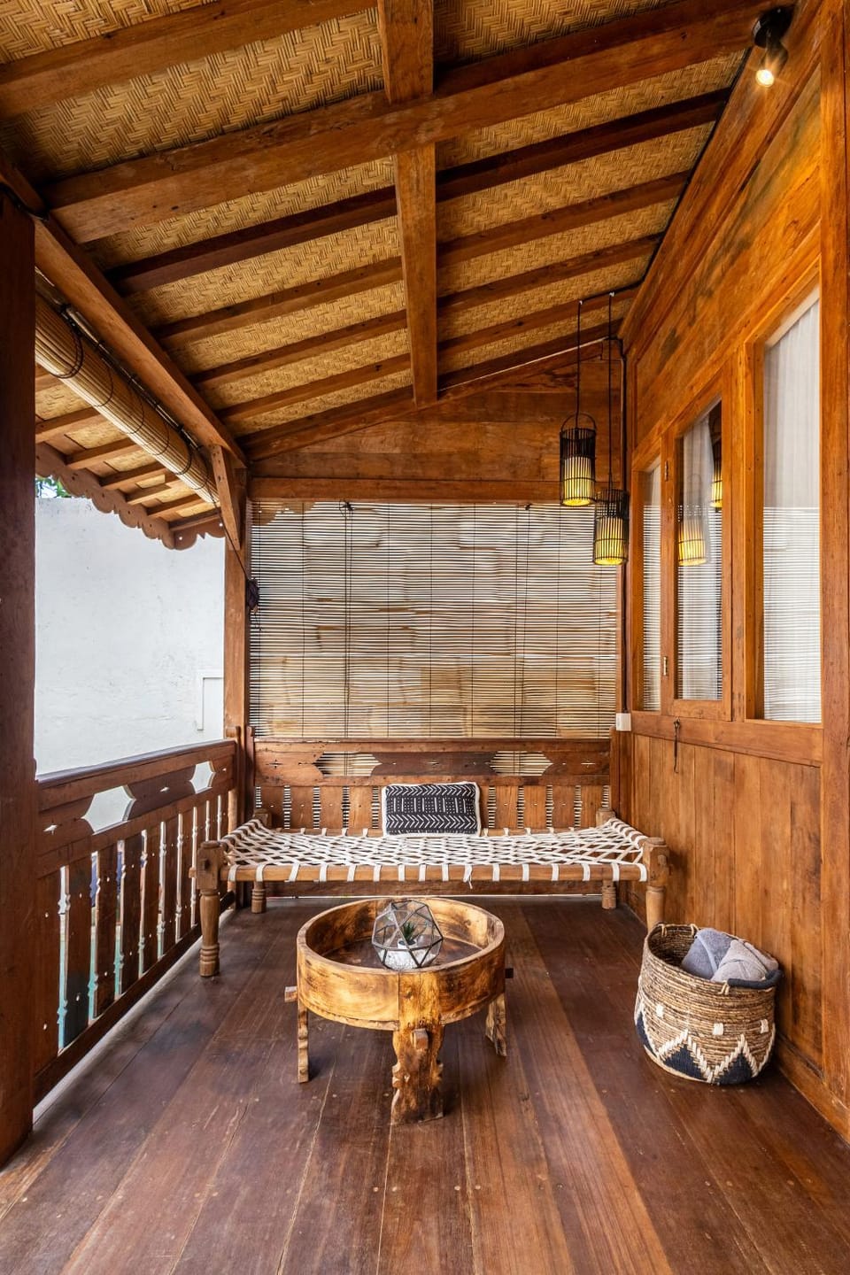 Patio, Balcony/Terrace, Living room, Seating area, internet