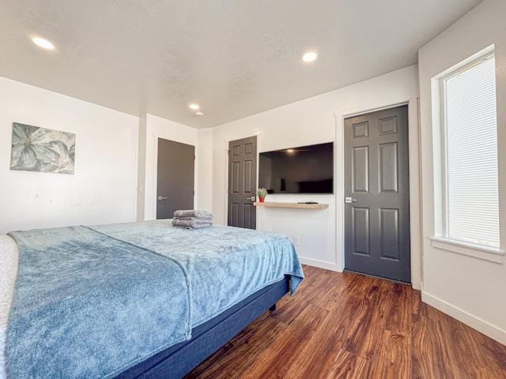 5 BR 3 Bath Home Centrally Located Near SLC Airport and DT House in Salt Lake City