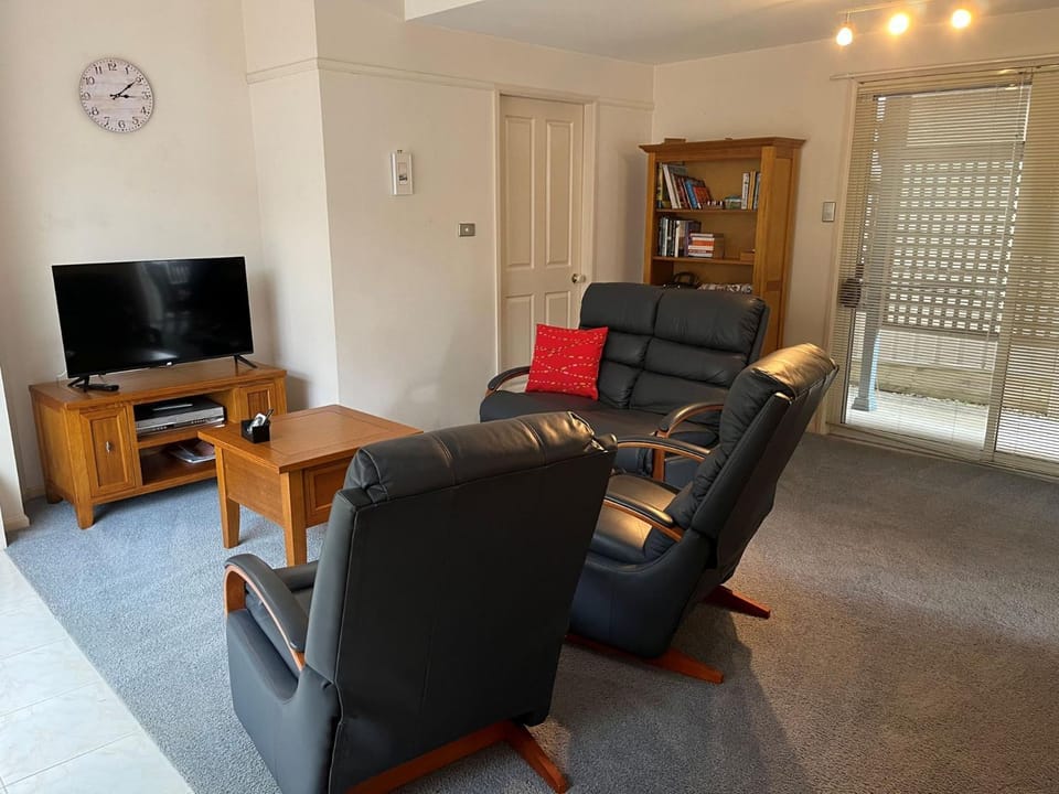 Townhouse in Shellharbour Village House in Wollongong