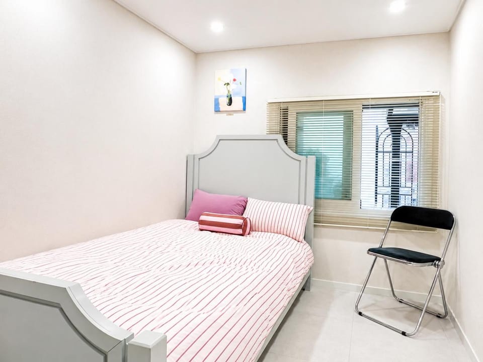 Stay D-enough Seoul Private House for 6 Apartment in Seoul