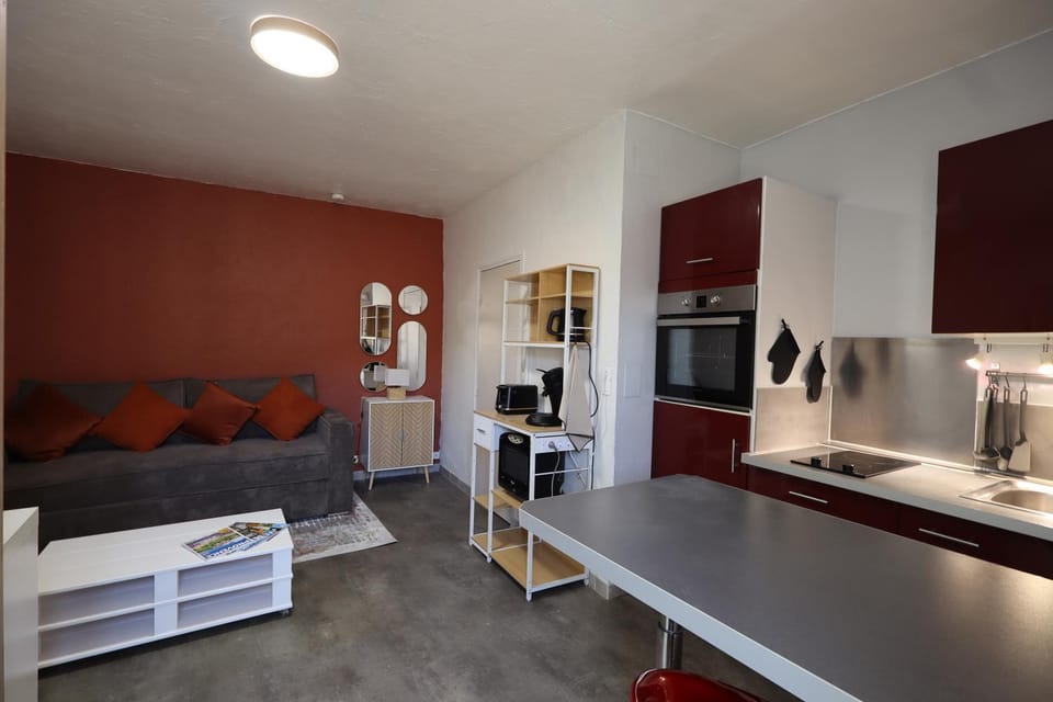 Living room, kitchen