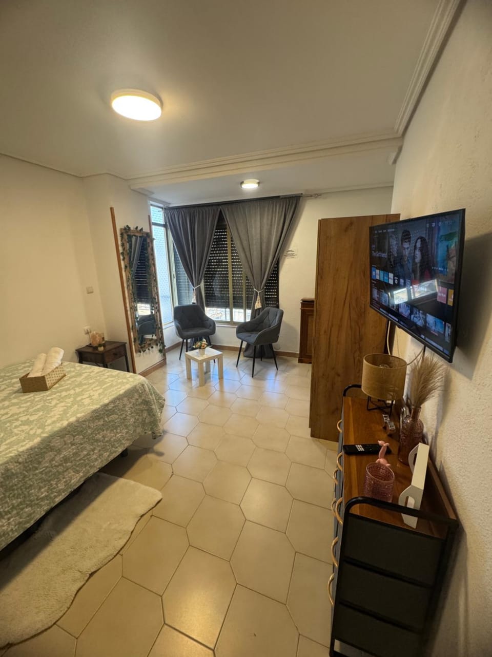 Habitaciones Céntricas Tranquilidad y Confort Vacation rental in Ponferrada