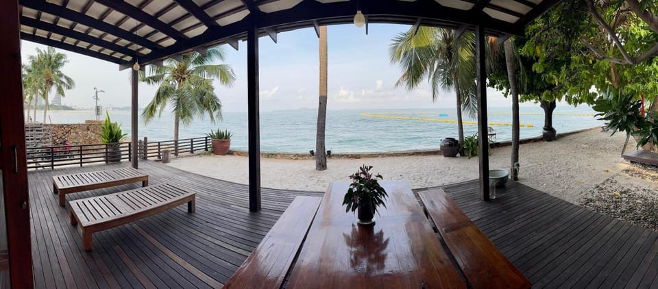 Tiki Beach House House in Pattaya City