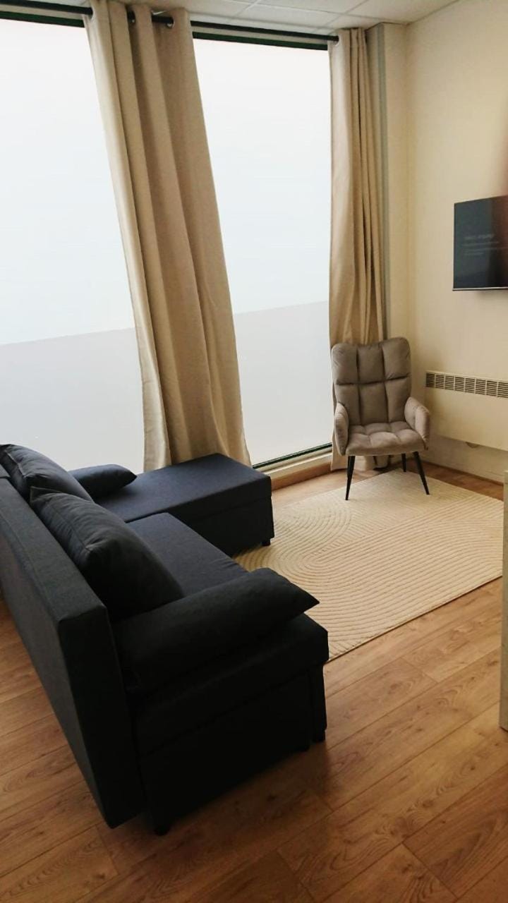 Spa Sauna et jardin 47m2 Cosy hyper centre Apartment in Hauts-de-France