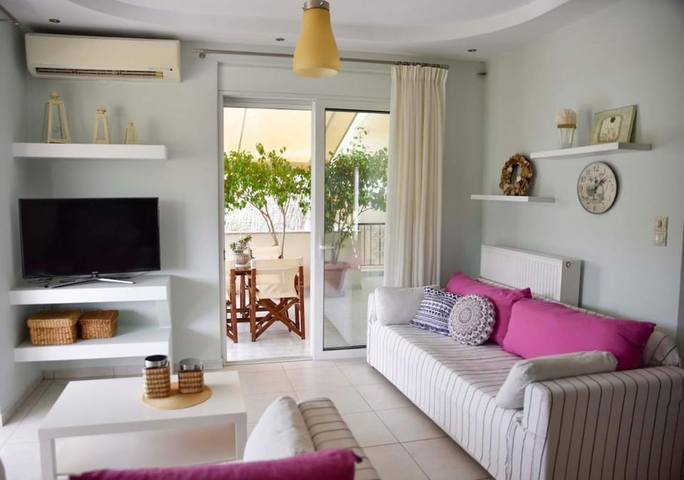 Mailia Lagoon Apartment in Argolis, Greece