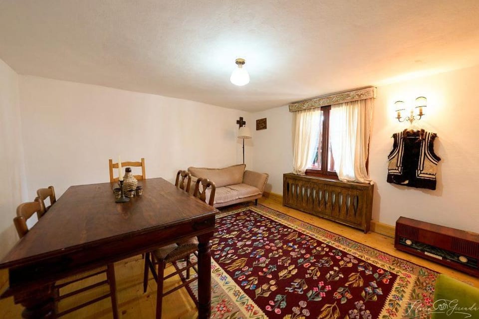 Dor de rădăcini Country House in Romania