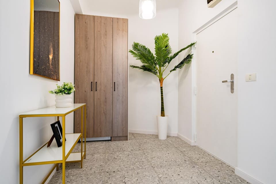Bucharest Vibe Romana Square by Global Apartments Apartment in Bucharest