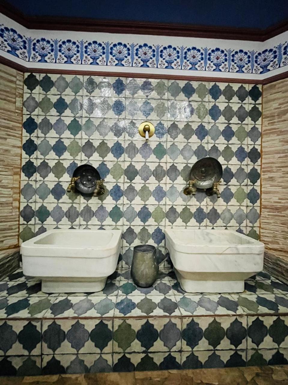 Hot Spring Bath, Sauna, Steam room, Spa and wellness centre/facilities