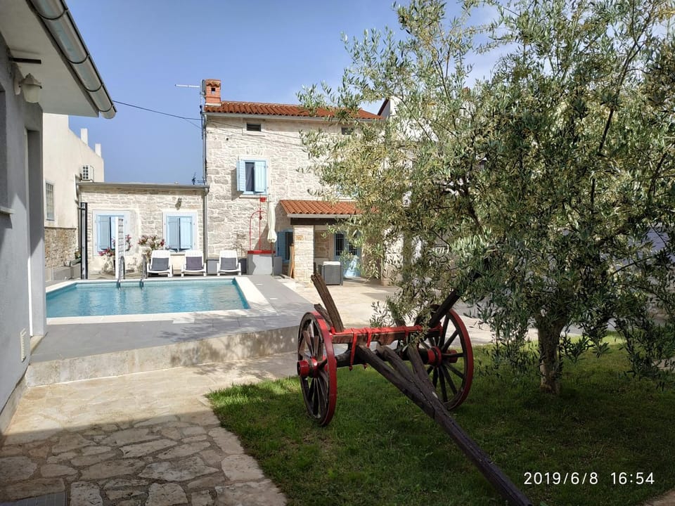 Spring, Day, Summer, Garden, Balcony/Terrace, Autumn, On site, Garden view, Garden view, Pool view, Pool view, Swimming pool
