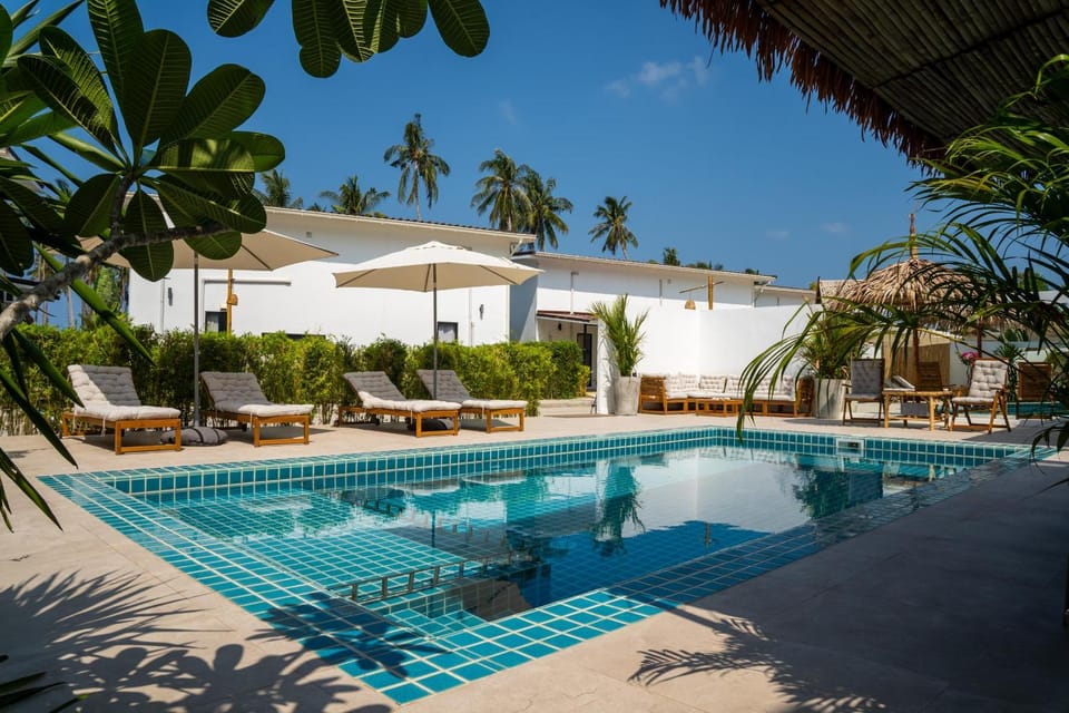Manao Seaview Pool Villa 42 - 5 Mins Walk To Beach Villa in Sala Dan