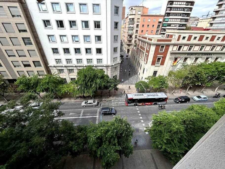Apartamento en Rambla Alicante 4 pax Apartment in Alicante