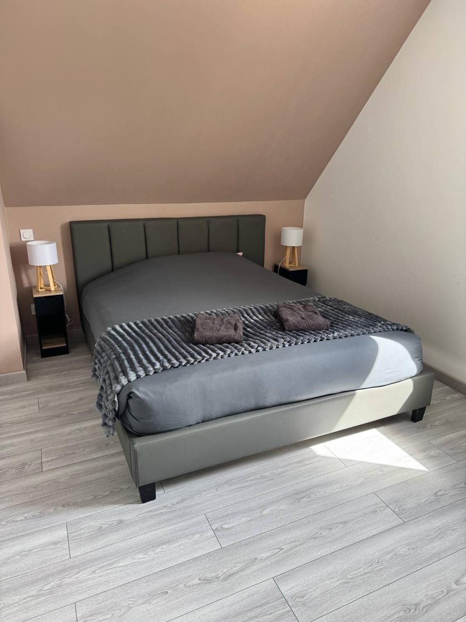 Maison des Laquais House in Normandy