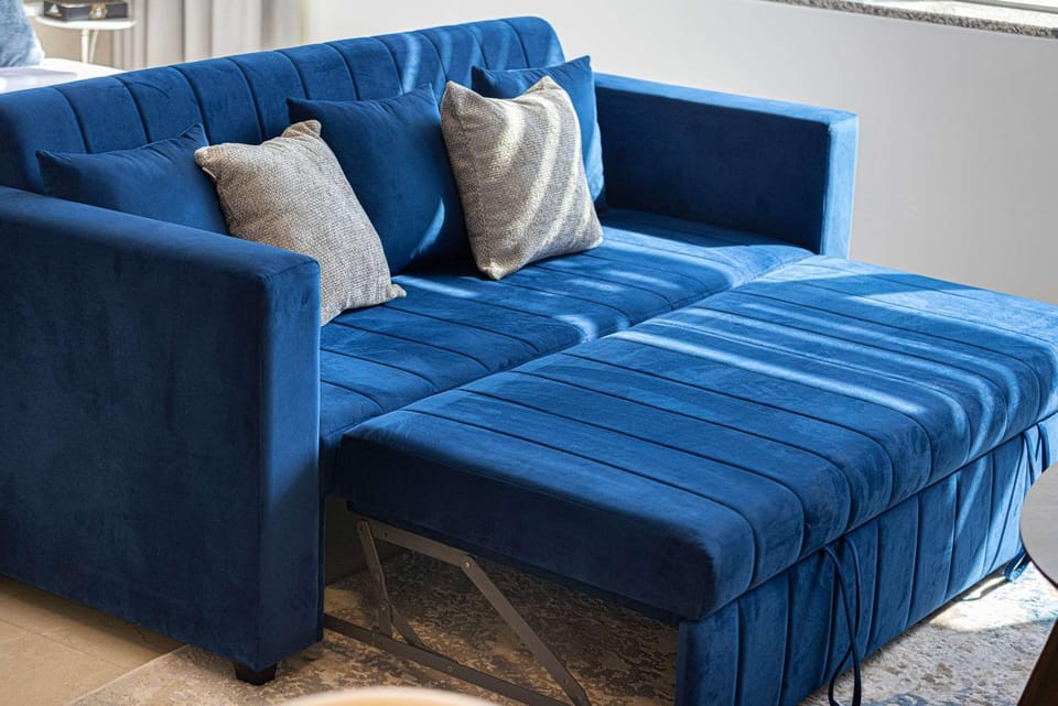 King Bed & Modern Comfort Studio in DIFC Downtown Apartment in Dubai