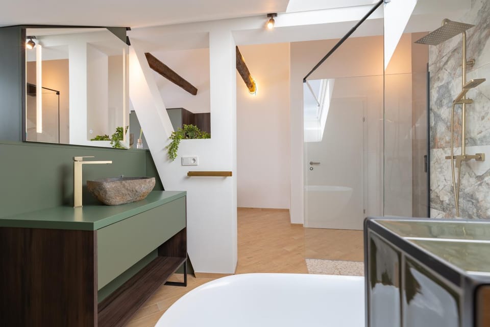 Bathroom, Photo of the whole room, Bath