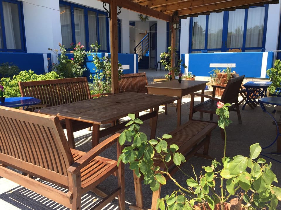 Balcony/Terrace, Garden view, Quiet street view, Inner courtyard view